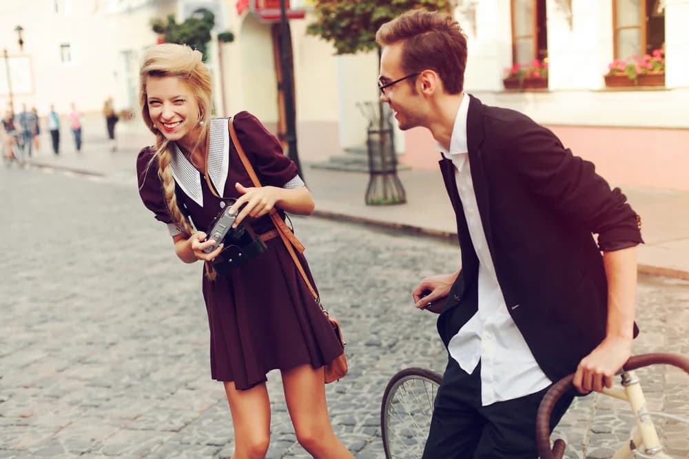 9 Signs You Shouldn’t Date Him