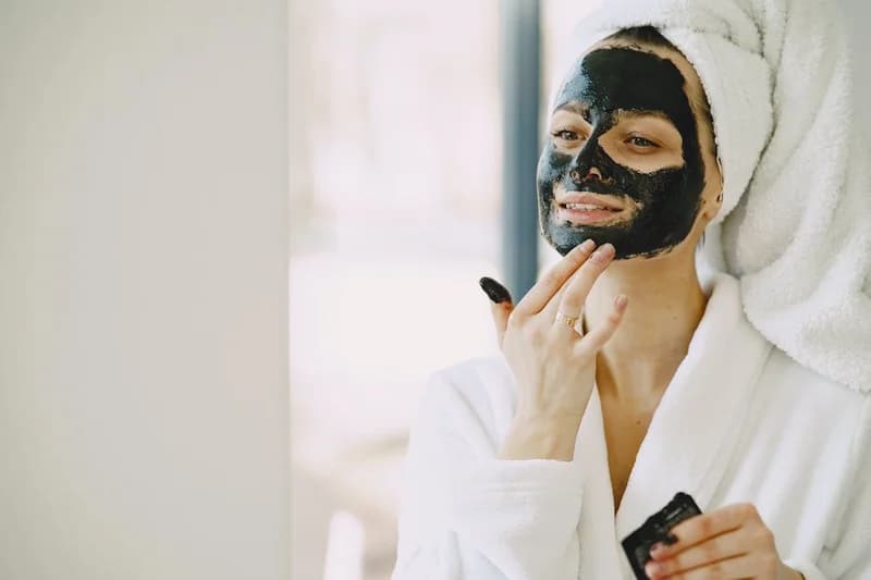 10 Skin Care Habits To Inculcate For Mai
