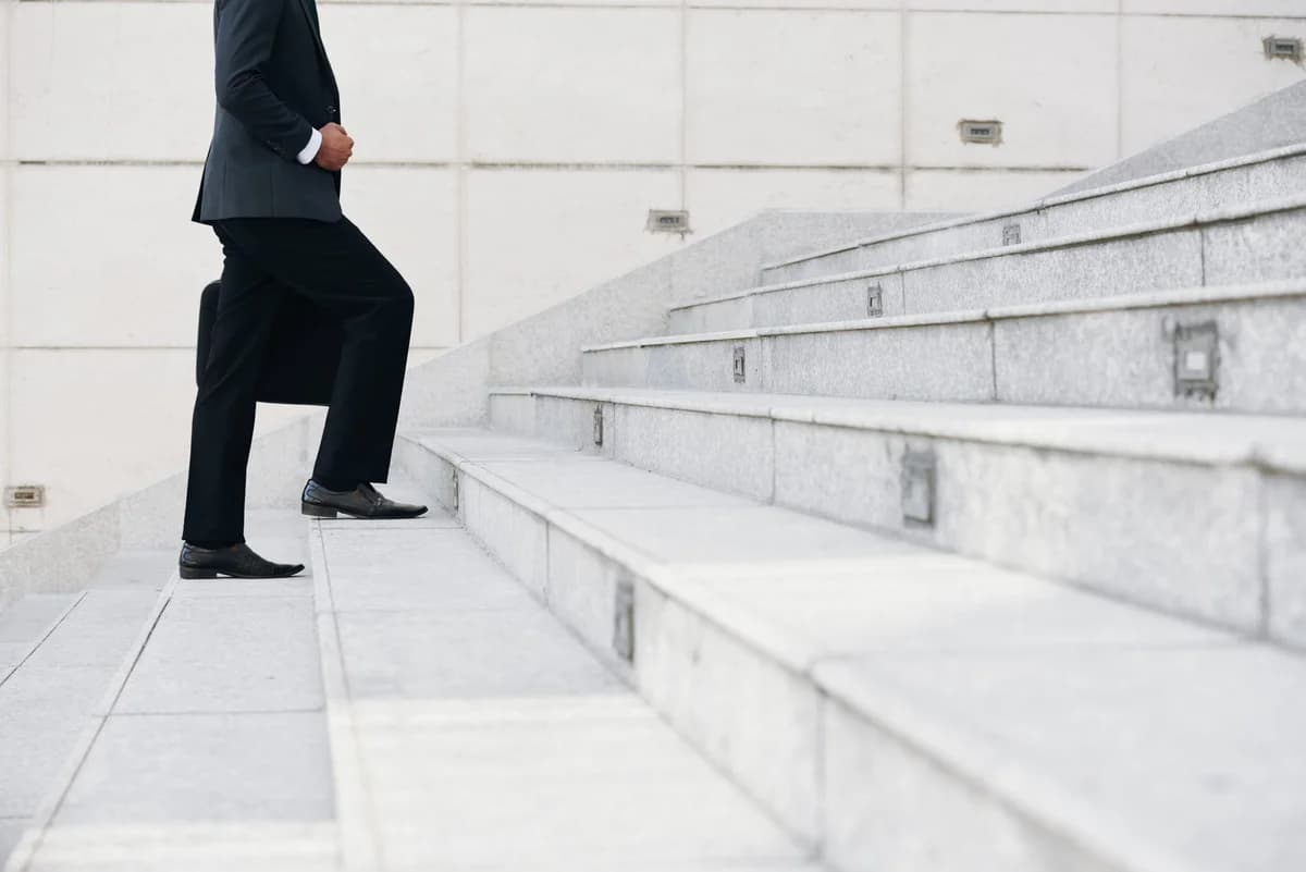 7 Strategies To Build A Successful Caree