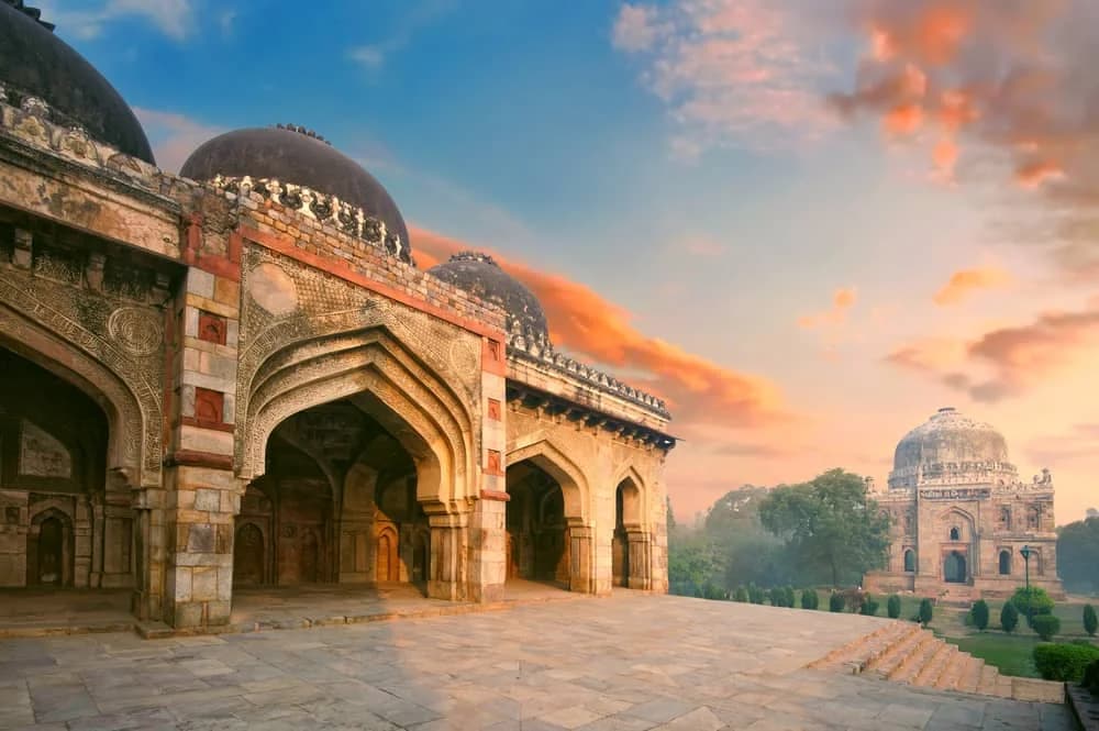 5 Must-visit Instagram Accounts To Learn