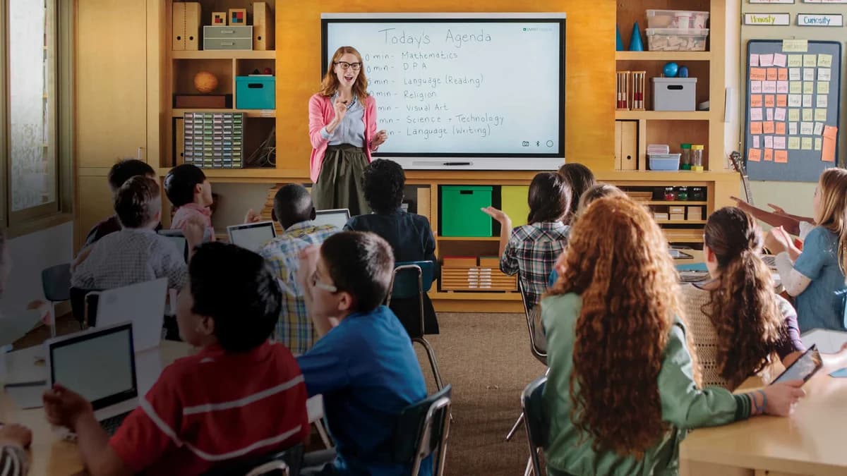 Blackboards to be replaced by digital bo