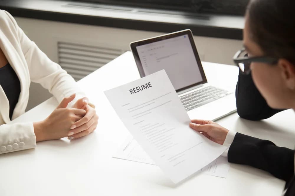 Crafting a Winning Resume: Essential Ele