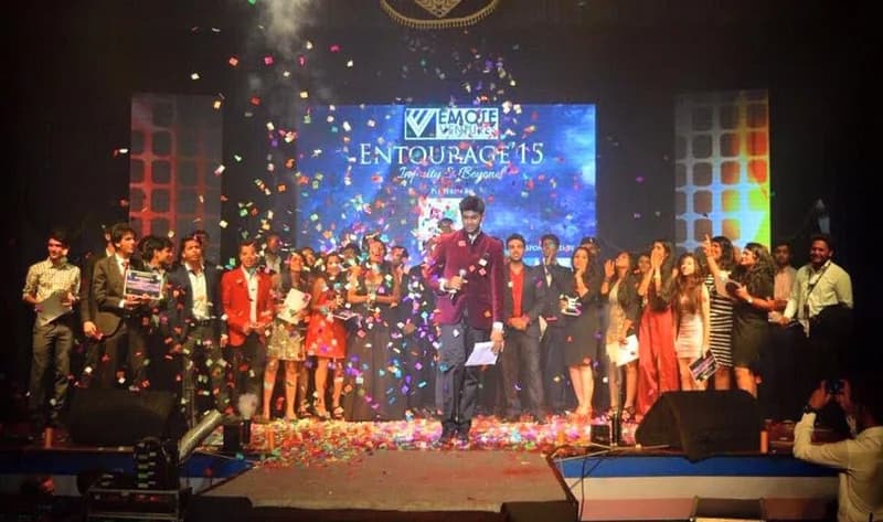 Entourage, Jai Hind College