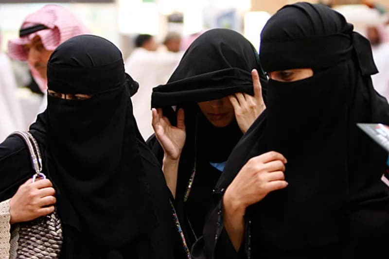 Saudi Women Allowed Education Without Ma