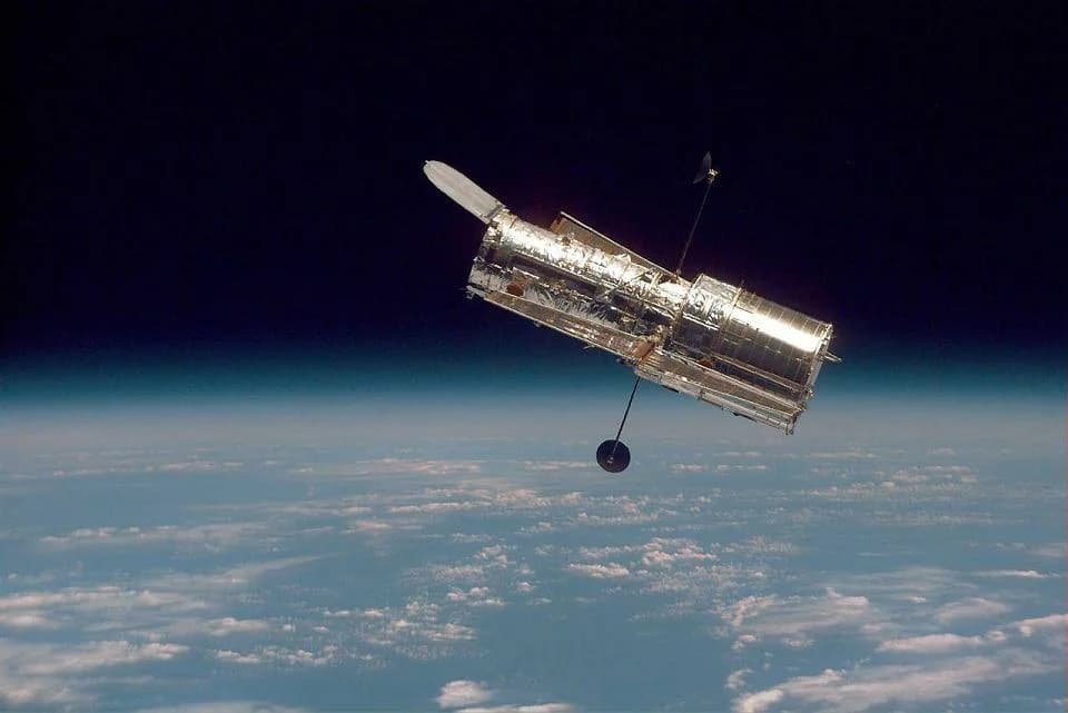 IIT Alumnus Creates A Nanosatellite Tele