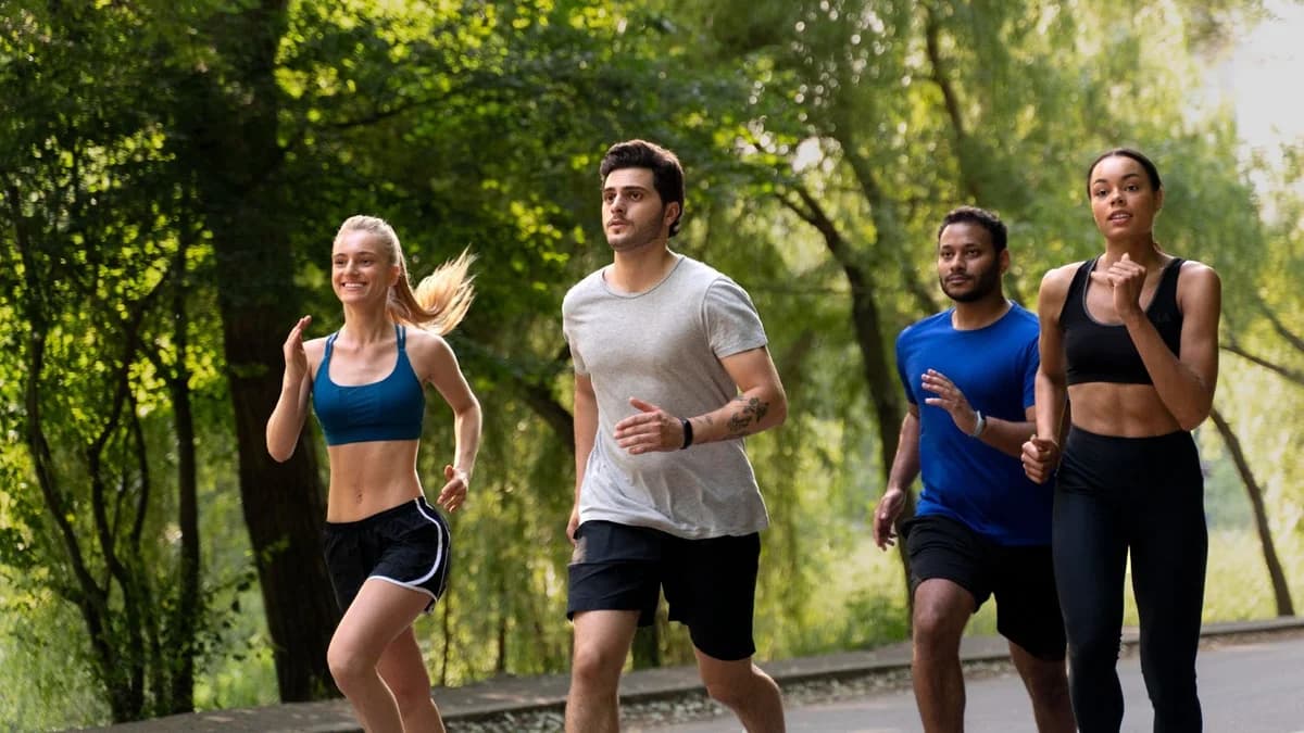 Weekend Run Clubs as Social Events: Rede