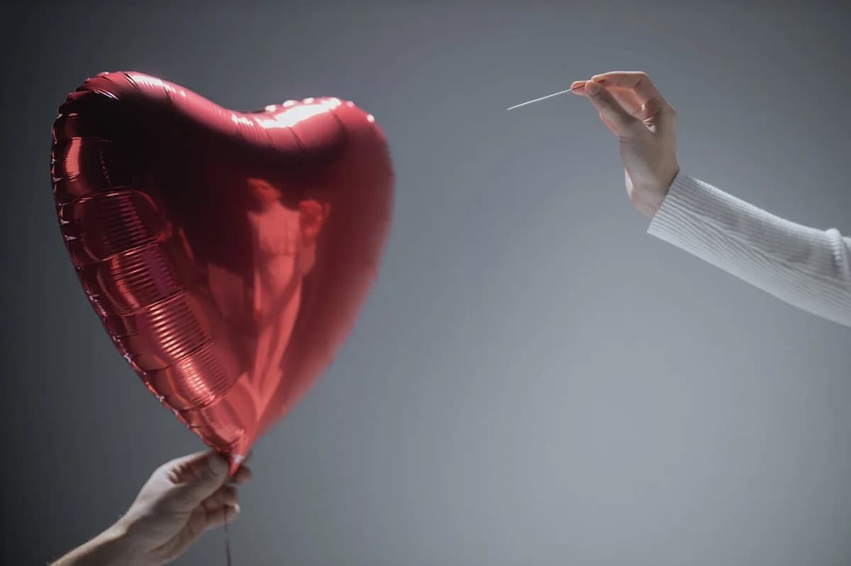 10 Red Flags You Should Never Ignore in 