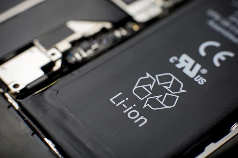 Tesla To Build World’s Largest Lithium-I