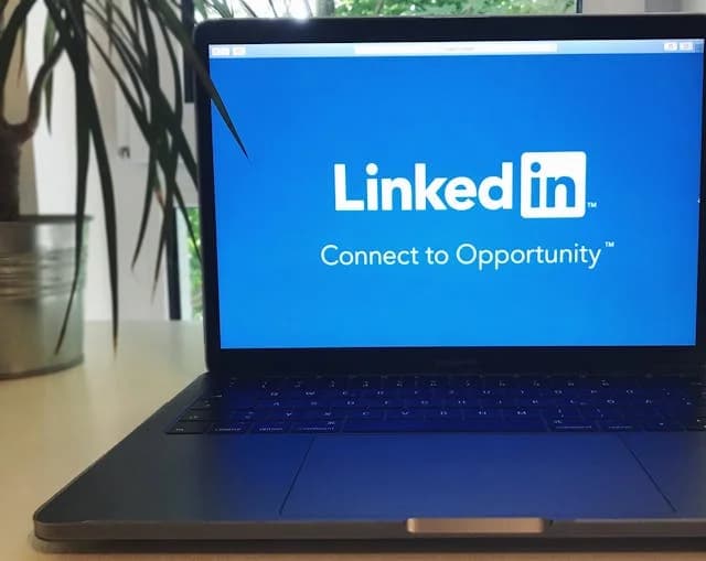 Top 10 LinkedIn Tips to Help You Stand Out and Land Your Dream Job