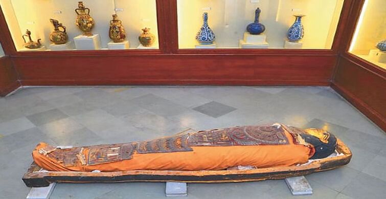 2400 year old mummy, icse