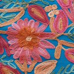 Embroidery_on_a_wollen_shawl_from_Kashmir_01